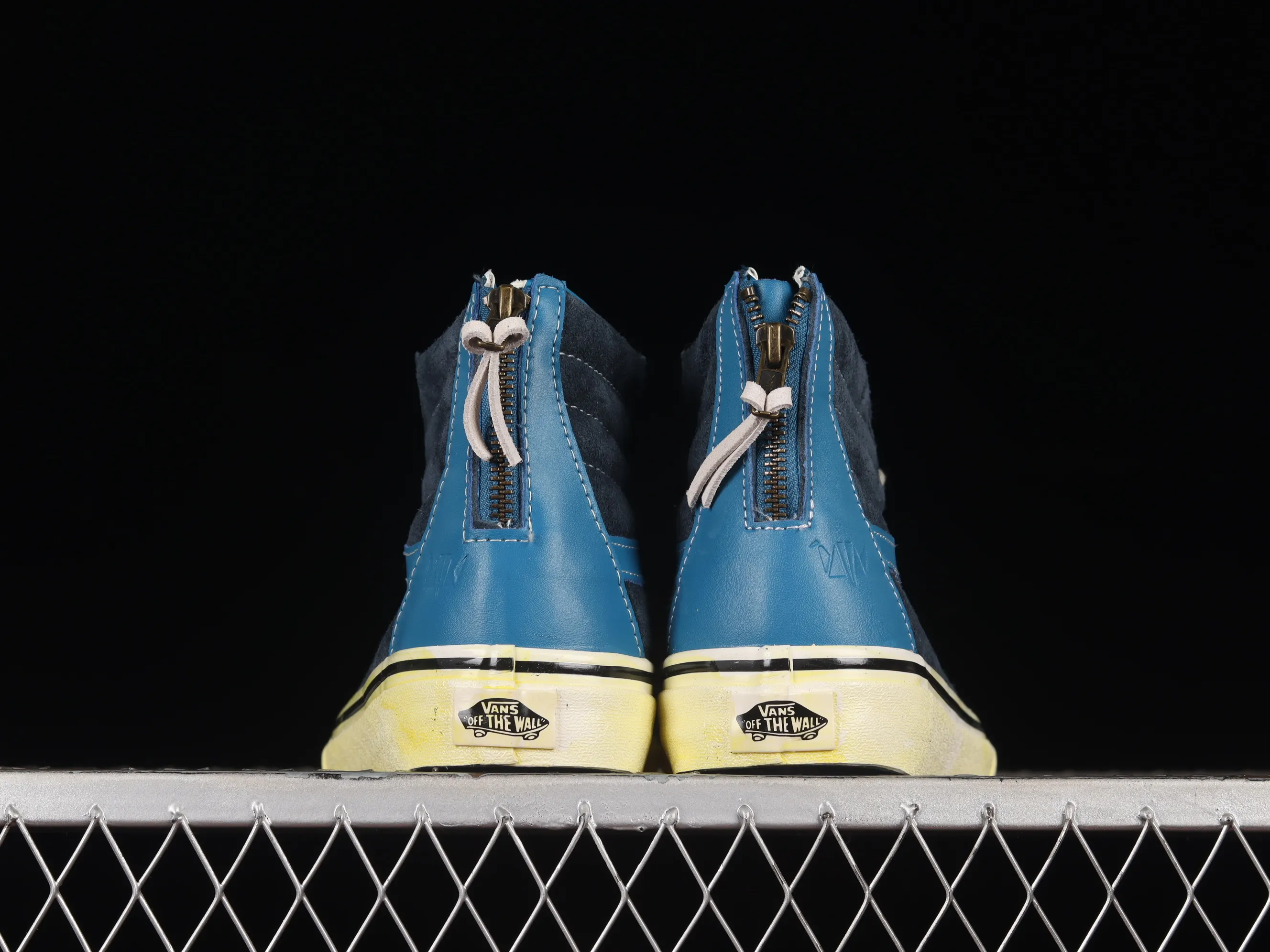 All categories Vans Vans series Vans Hi Vans high-top Vans Sk8-Hi x Liberaiders Qianzhihe joint high-top casual sneakers VN0A5KRCBZZ